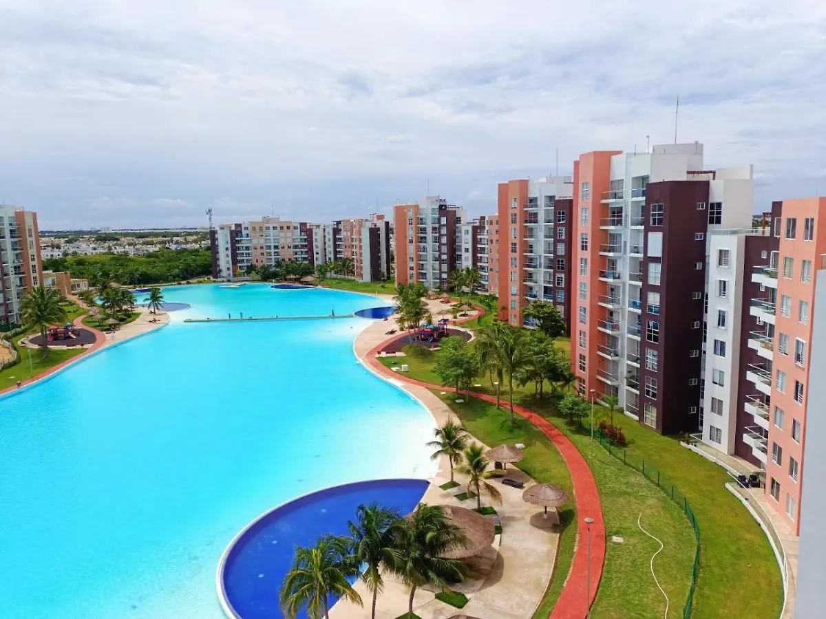 Cancun Dream Lagoons Apartment